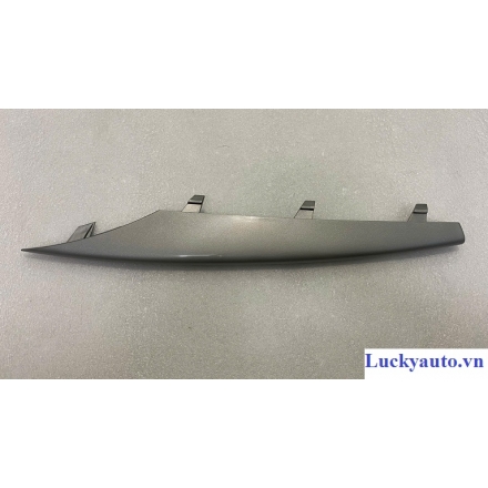 Nẹp crom ốp dưới đèn gầm bên phụ xe BMW X5_ 51 11 7 168 924- 51117168924